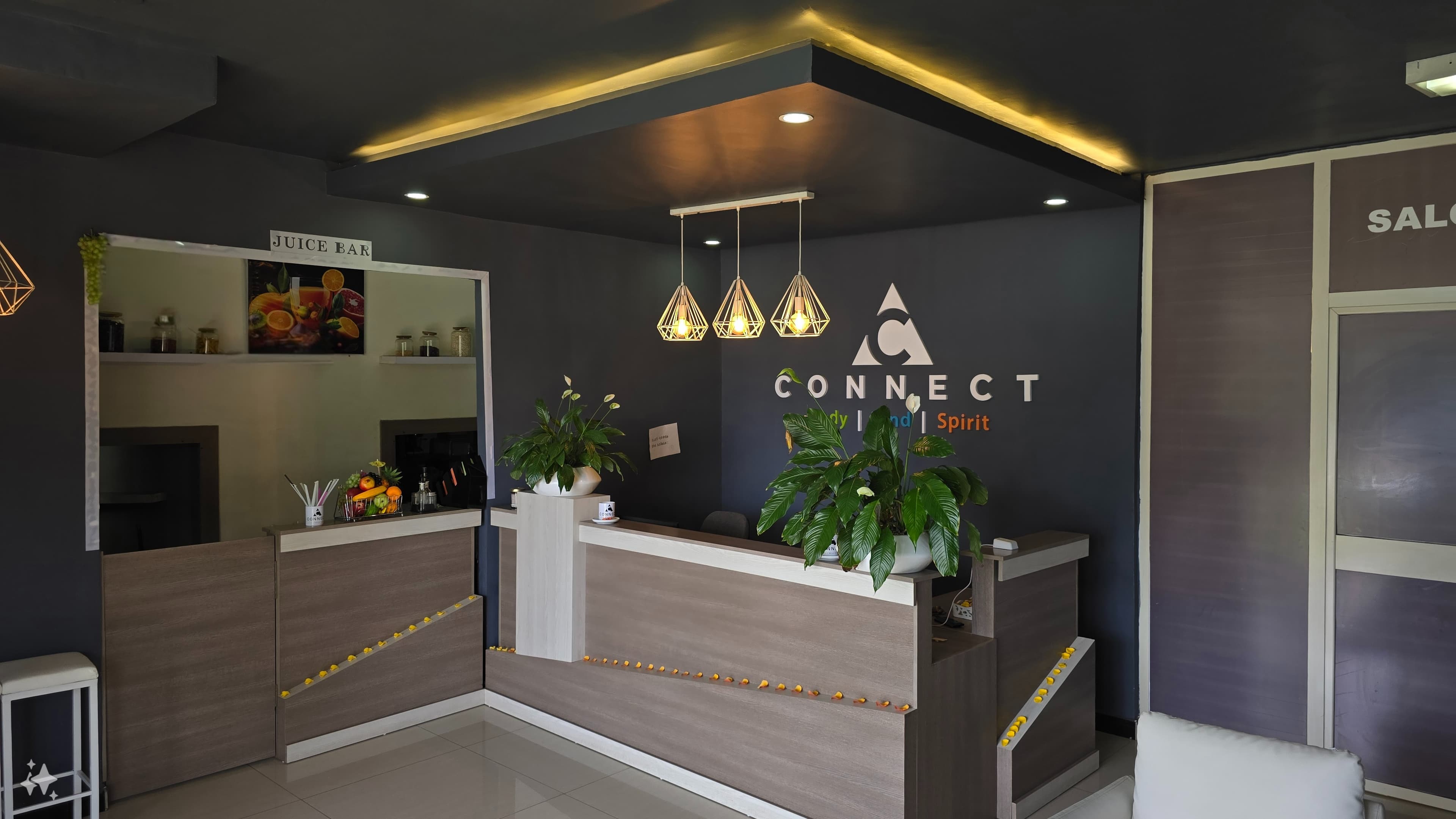 Connect Wellness front desk